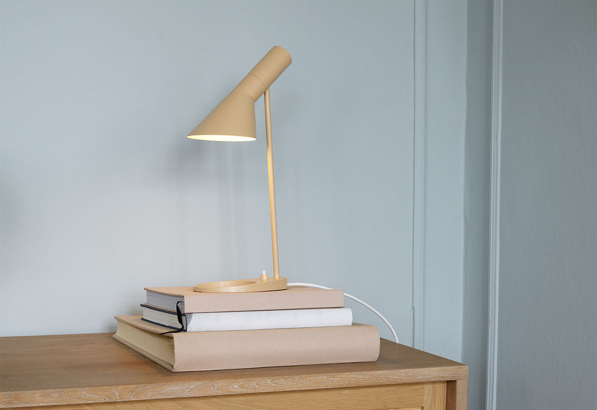 AJ Table Light, Arne jacobsen, Louis poulsen