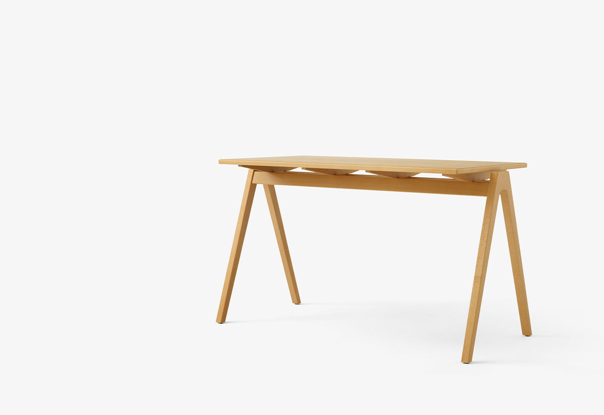 Daystak Table, Robin day, Andtradition