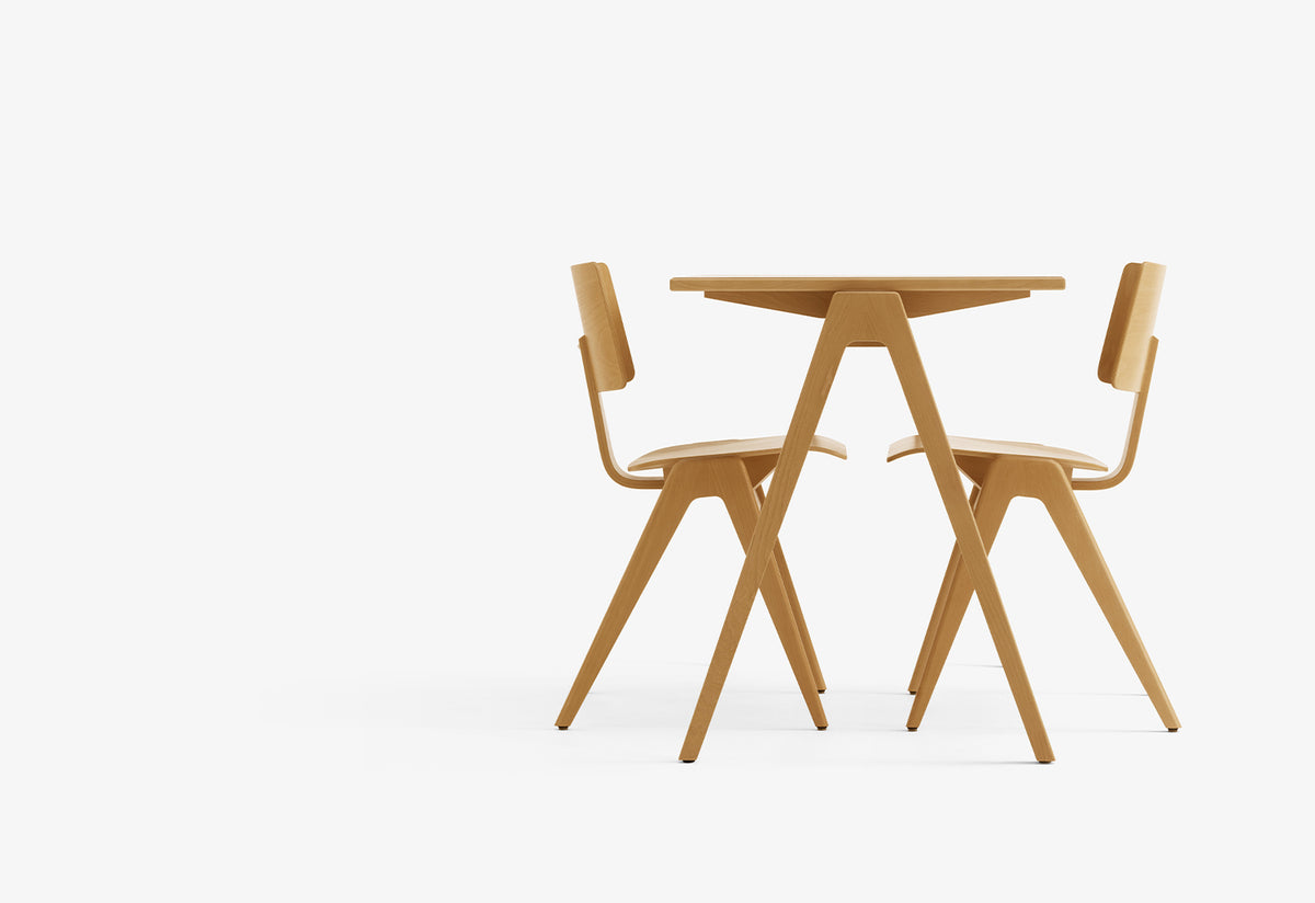 Daystak Table, Robin day, Andtradition