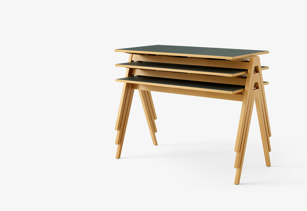Daystak Table, Robin day, Andtradition