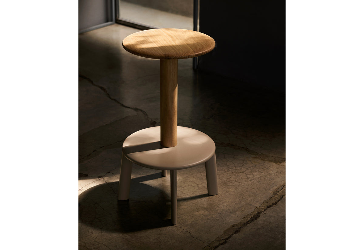 Massif Bar Stool, Anderssen and voll, Andtradition