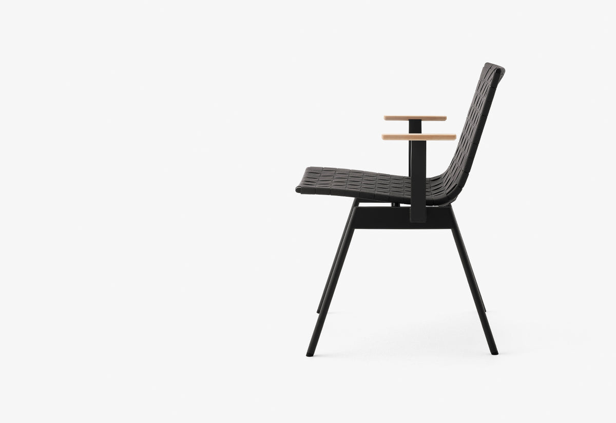 Ville Armchair, Anderssen and voll, Andtradition