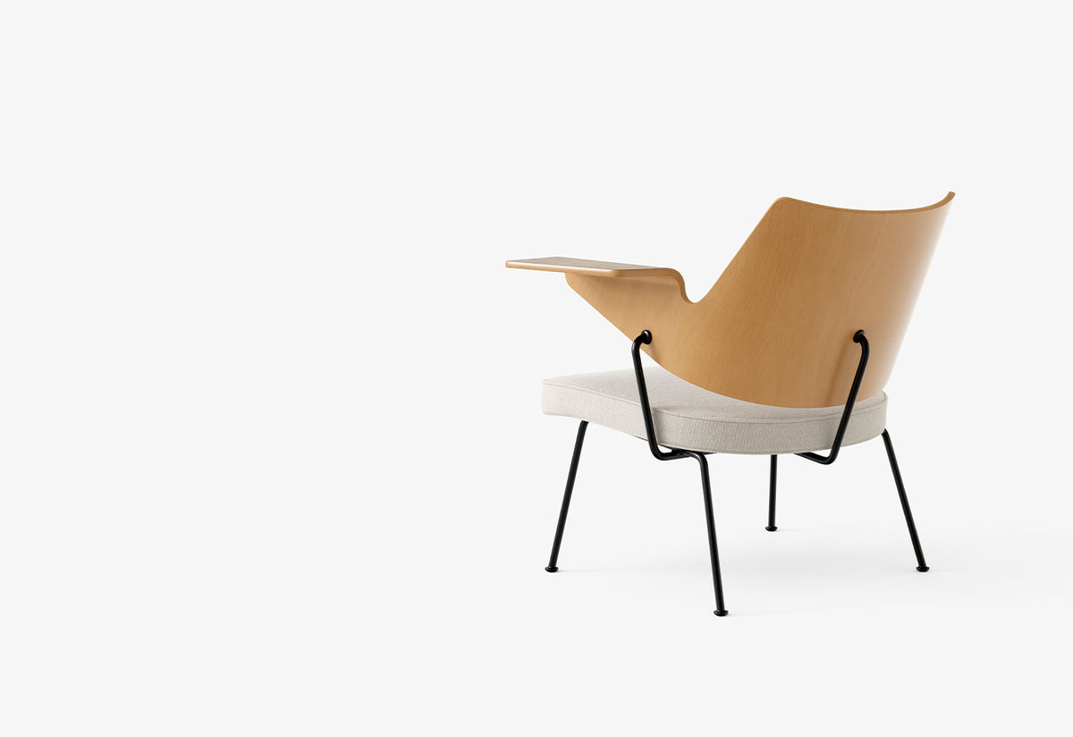 RFH Lounge Chair, Robin day, Andtradition