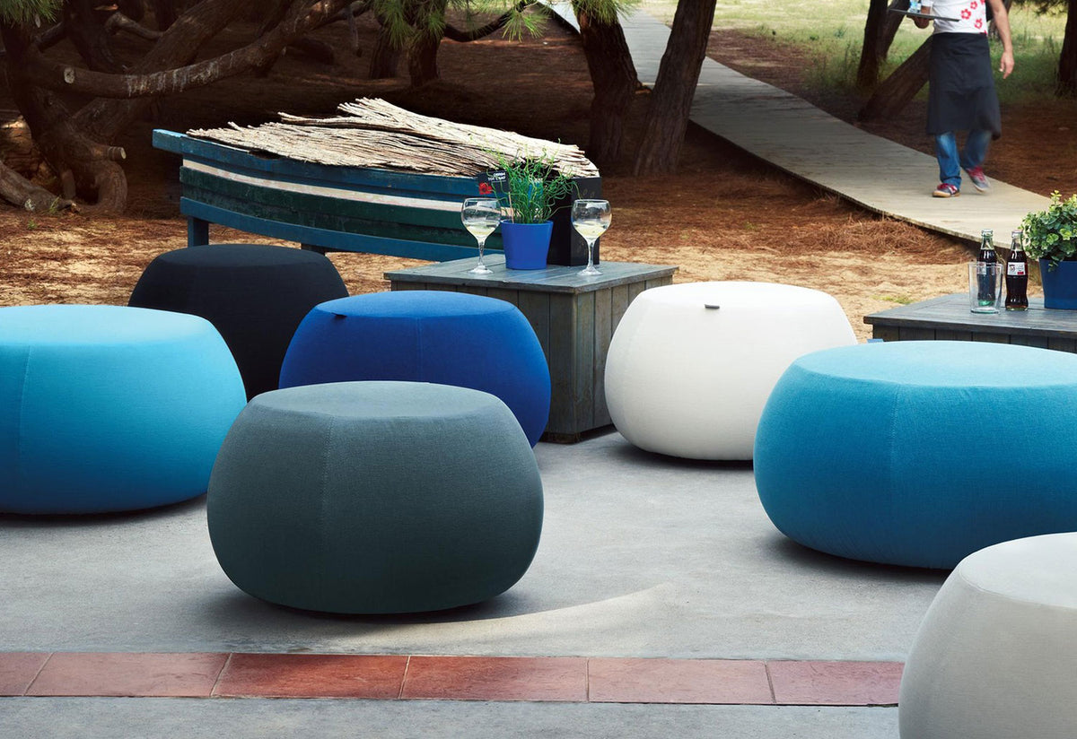 Pix Pouf | Outdoors, Ichiro iwasaki, Arper