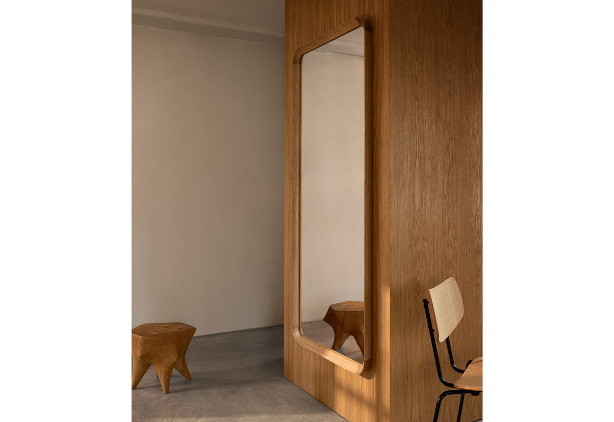 VLA62 Radio House Mirror, Vilhelm lauritzen, Carl hansen and son