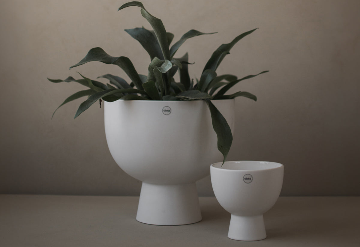Figure Plant Pot, Dbkd
