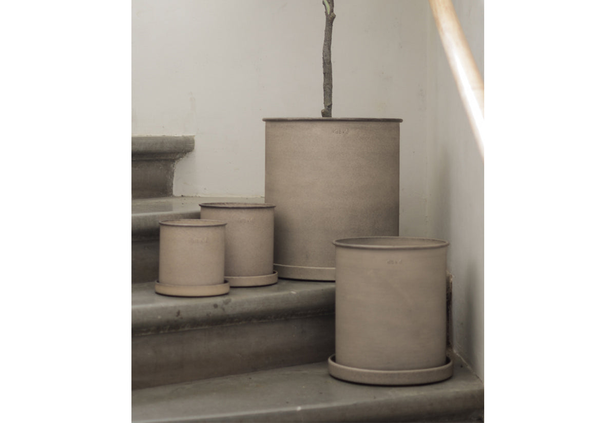 Plant Pot with Tray, Dbkd