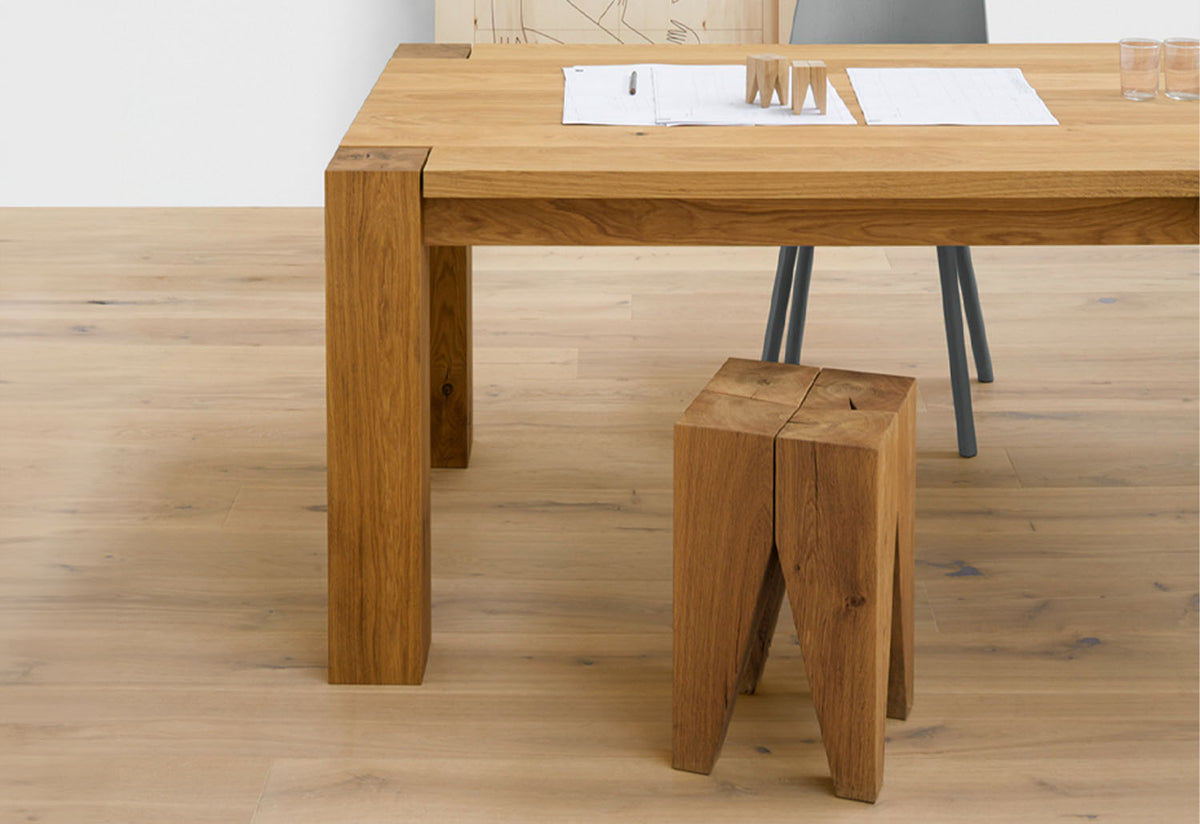 Backenzahn Stool, Philipp mainzer, E15