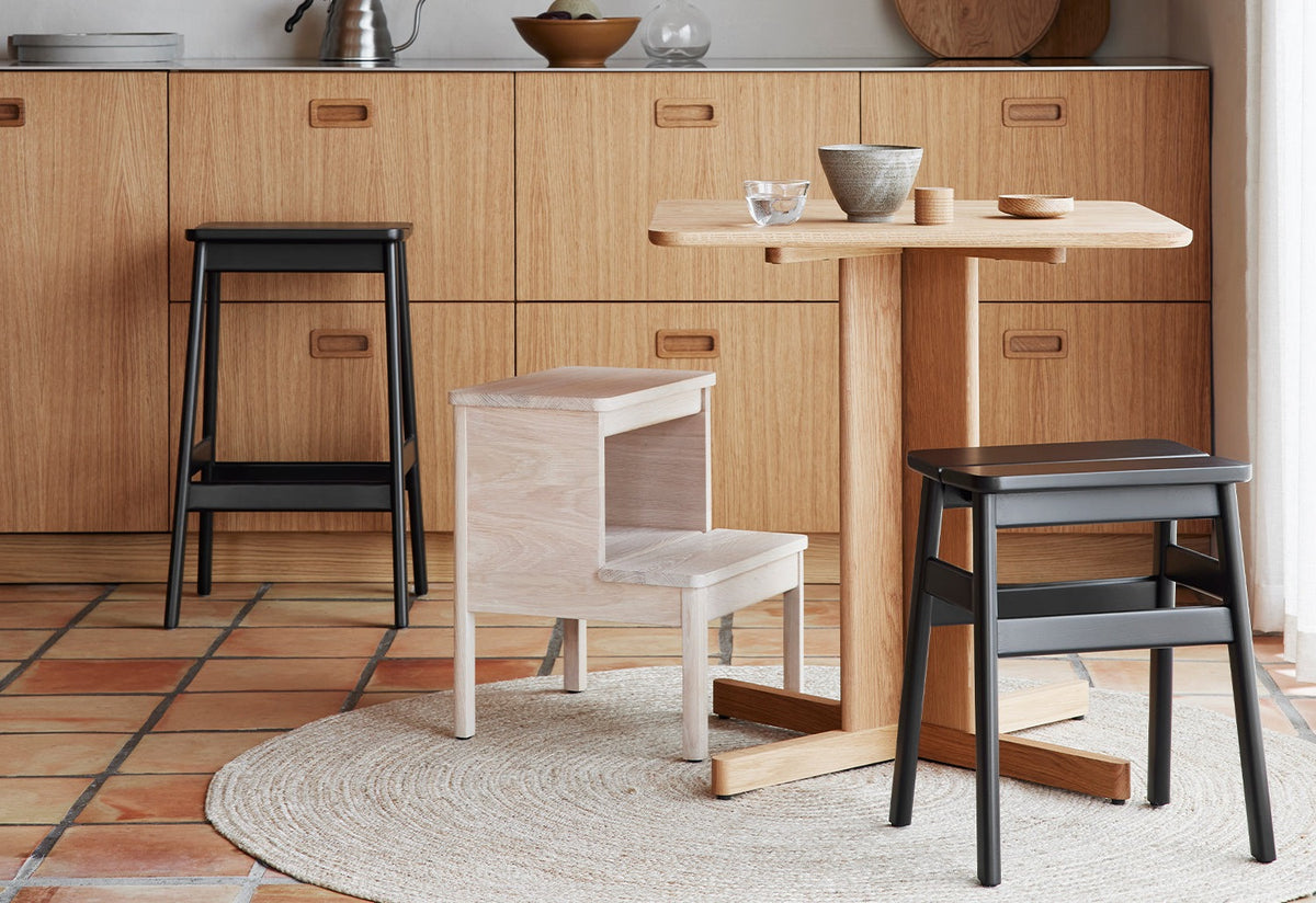 Trefoil Square Table, Herman studio, Form and refine