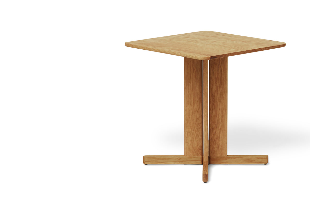 Trefoil Square Table, Herman studio, Form and refine