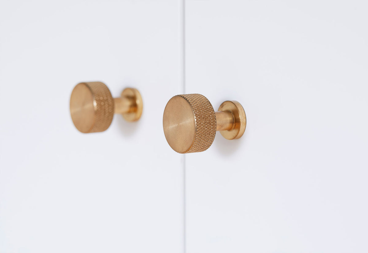 Angle Hook, Herman studio, Form and refine