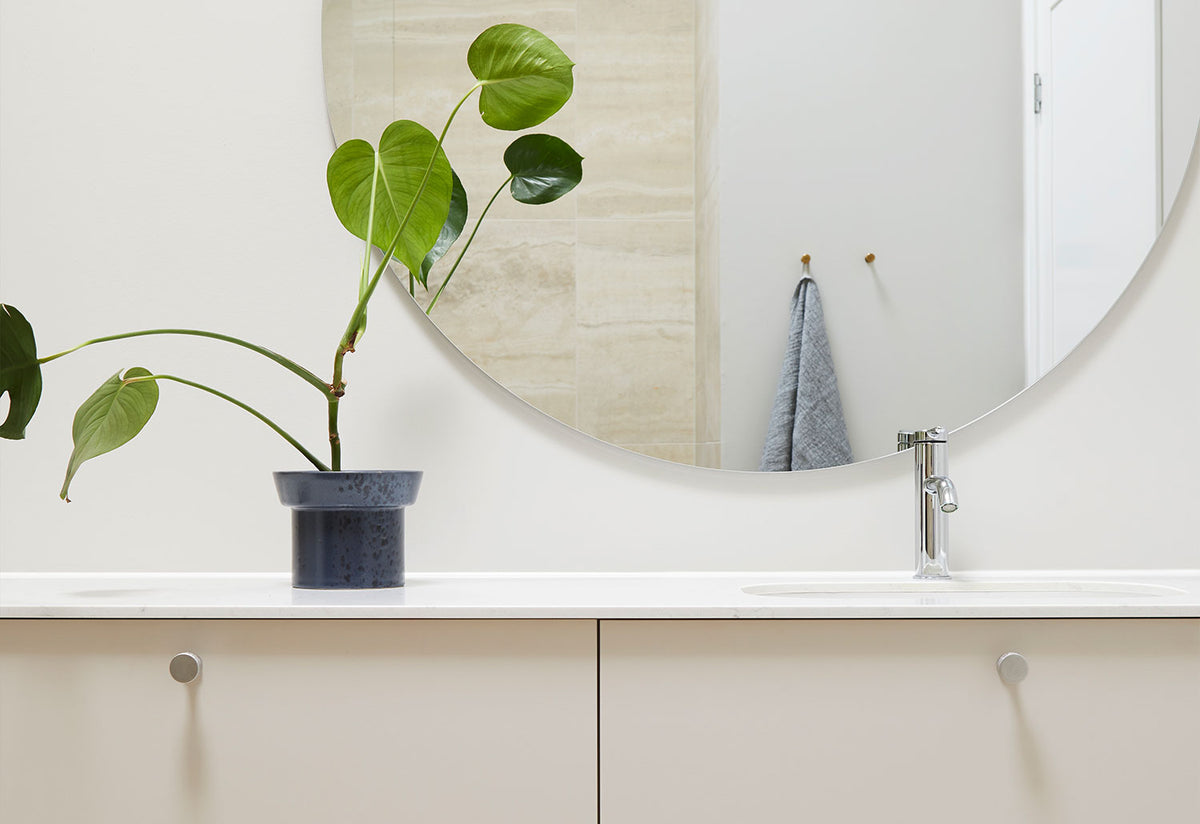 Angle Hook, Herman studio, Form and refine