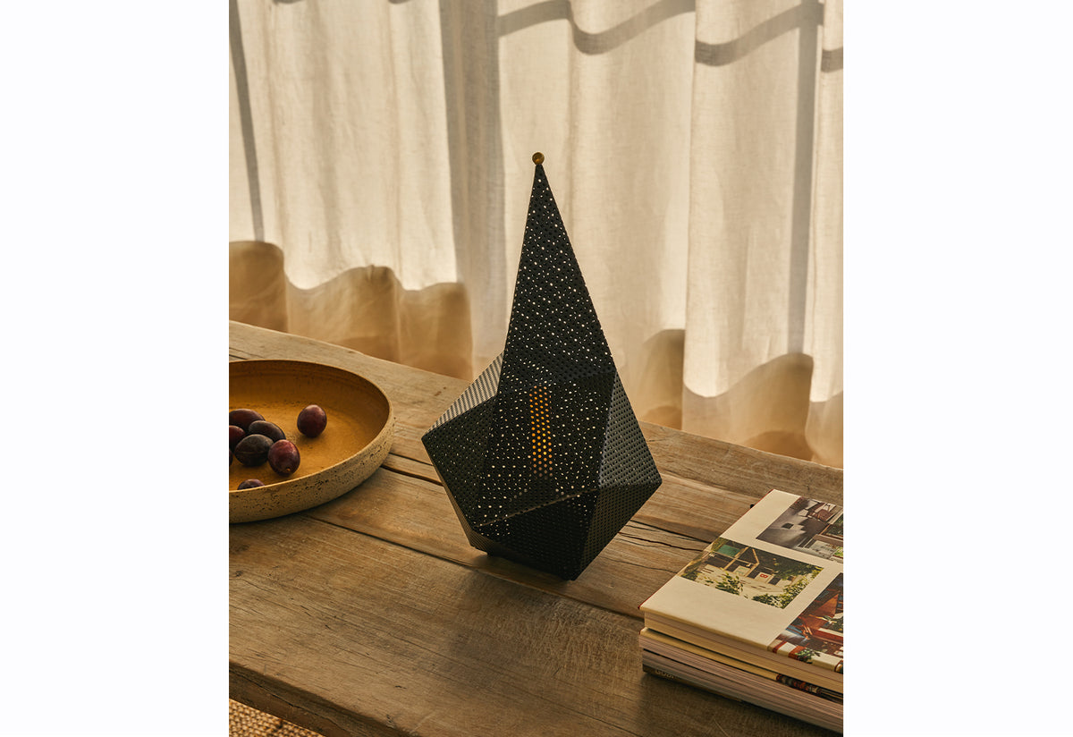 Bagdad Portable, Mathieu matégot, Gubi