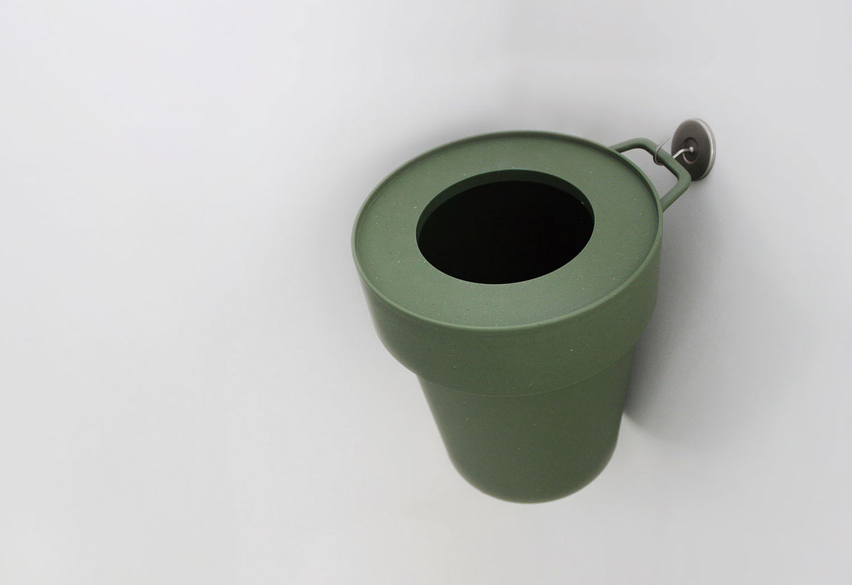Tap Trash Bin, Hachiman