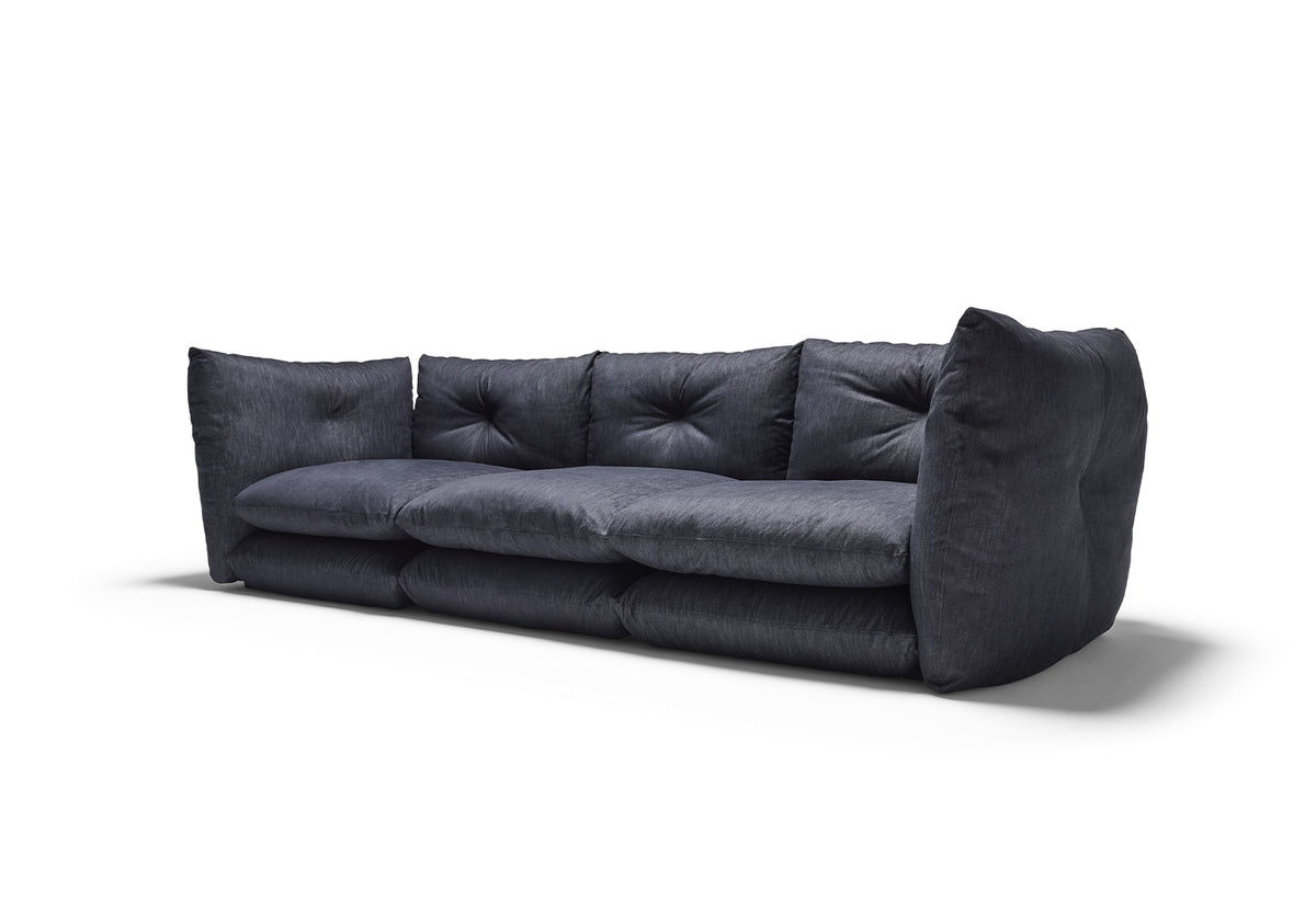 Pillo Three-Seat Sofa, Willo perron, Knoll