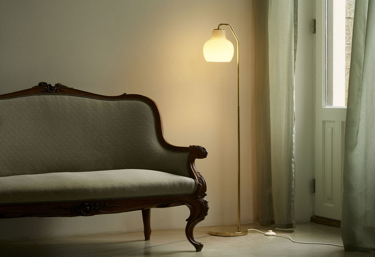 VL Ring Crown Floor Lamp, Vilhelm lauritzen, Louis poulsen