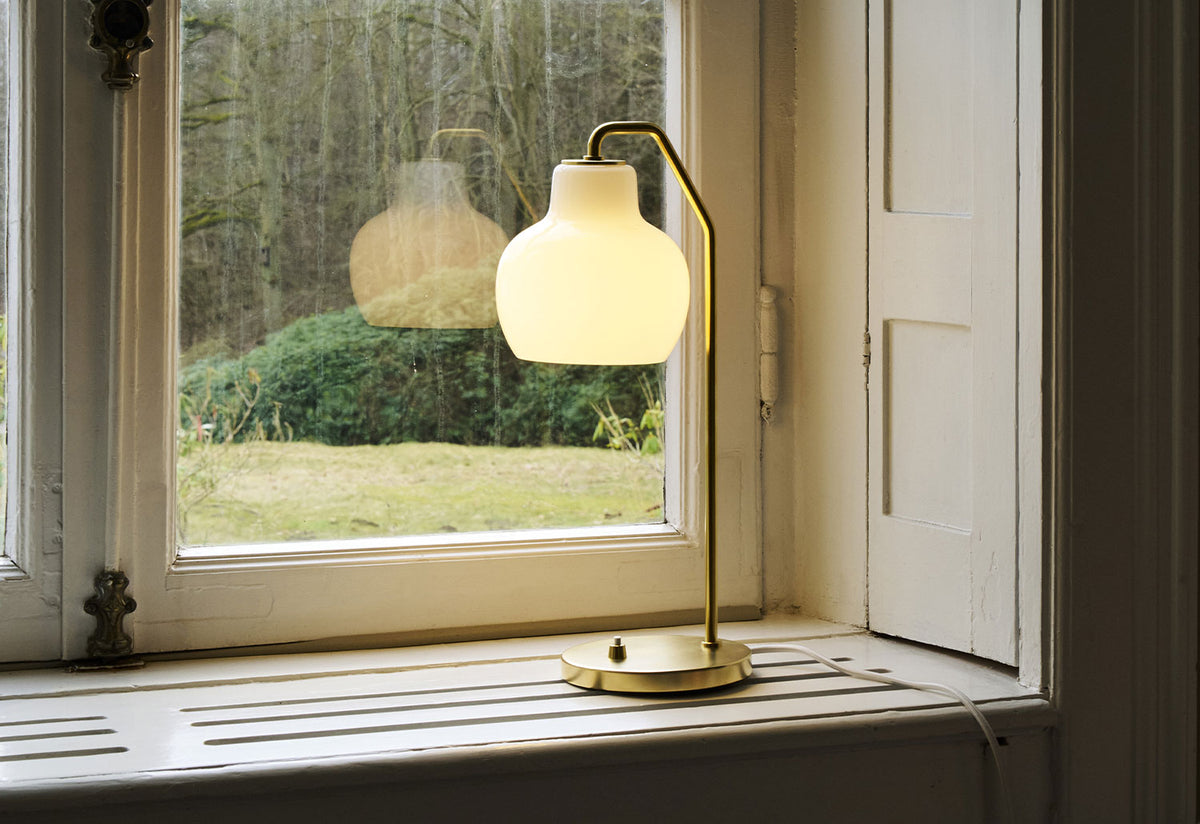 VL Ring Crown Table Lamp, Vilhelm lauritzen, Louis poulsen