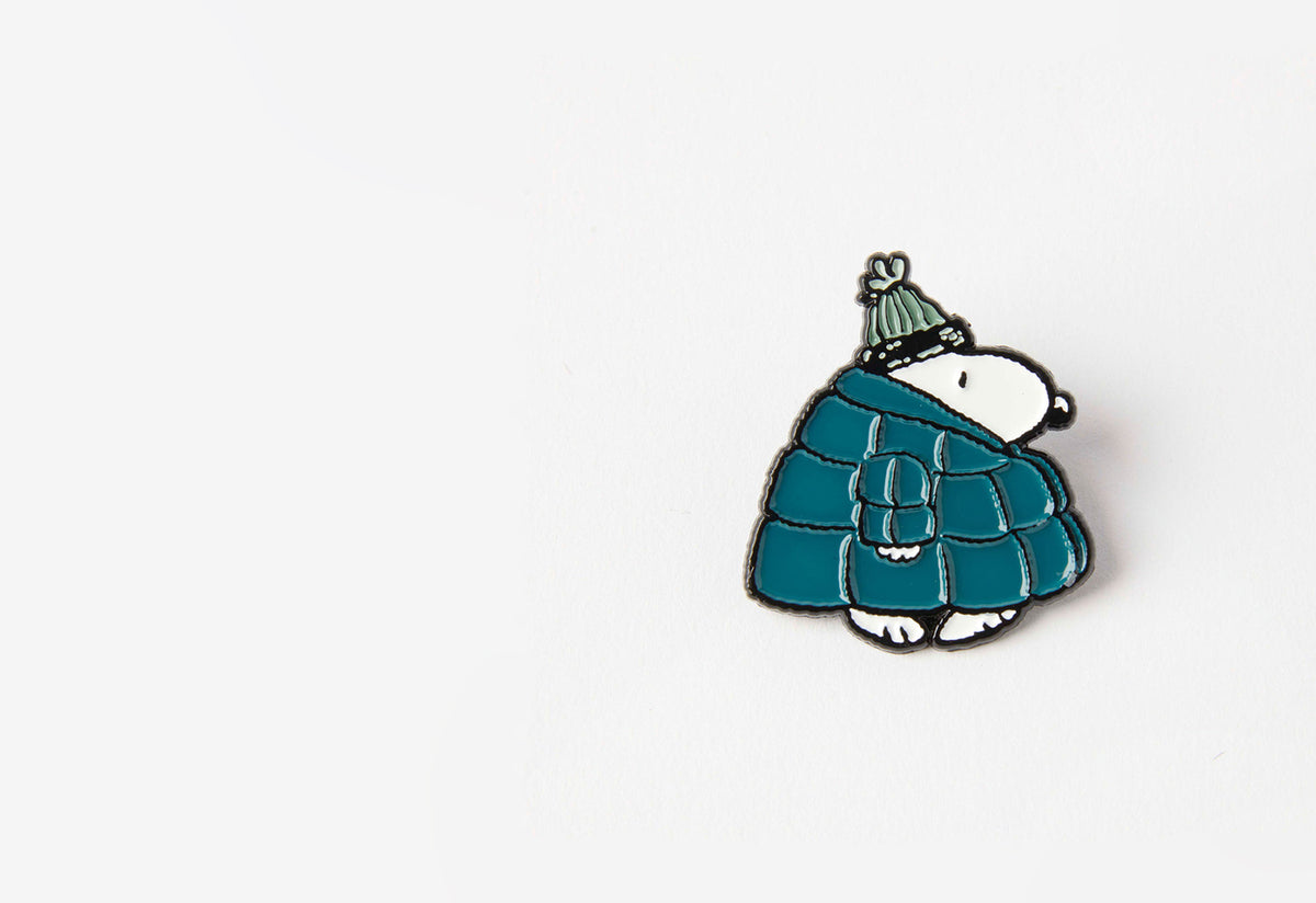Snoopy Puffa Enamel Pin, Magpie