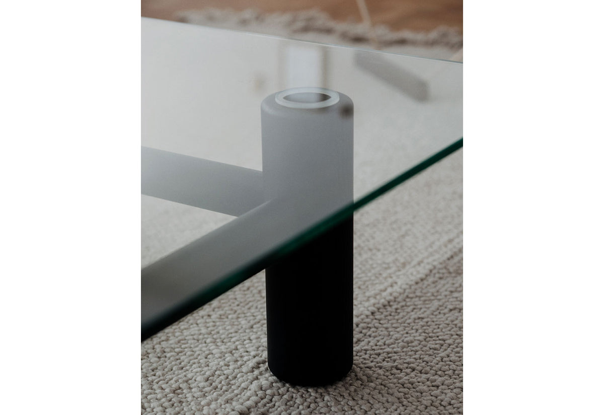 Boundary Table, Chris martin, Massproductions