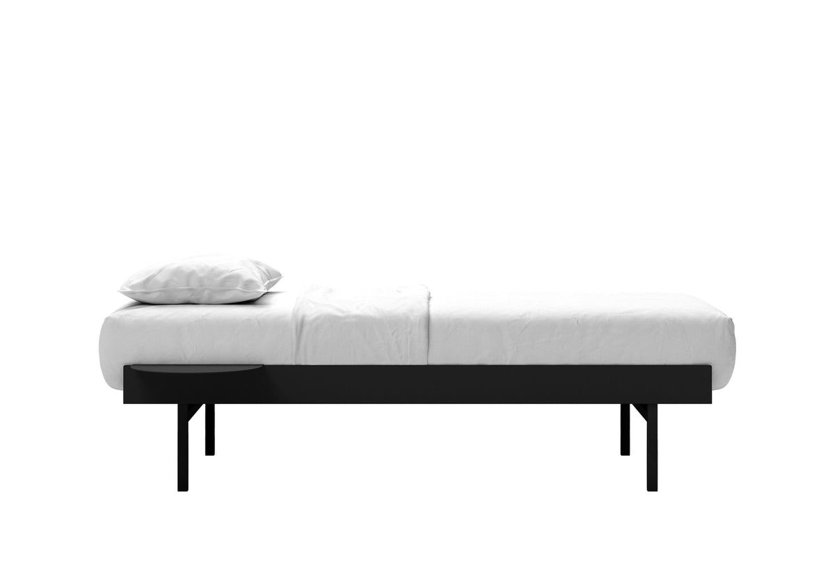 90 - 180cm Bed, High, Moebe