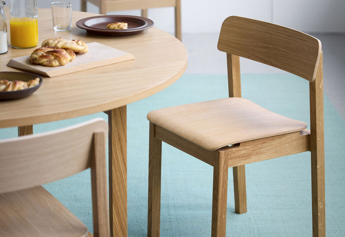 Everyday Chair, Moebe