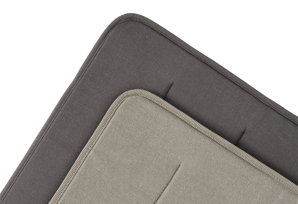 Linear Steel Lounge Armchair, Thomas bentzen, Muuto