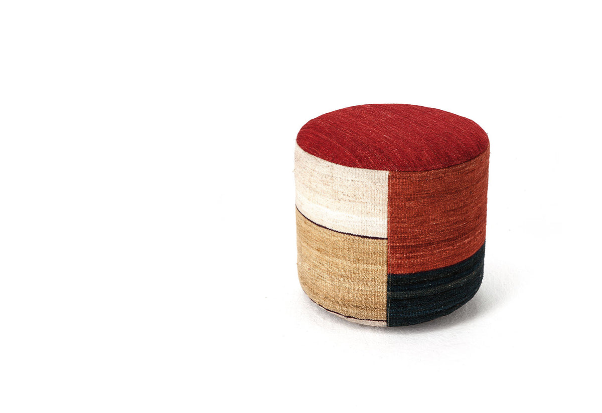 Kilim Pouf, Nani maquina + marcos catalán, Nanimarquina