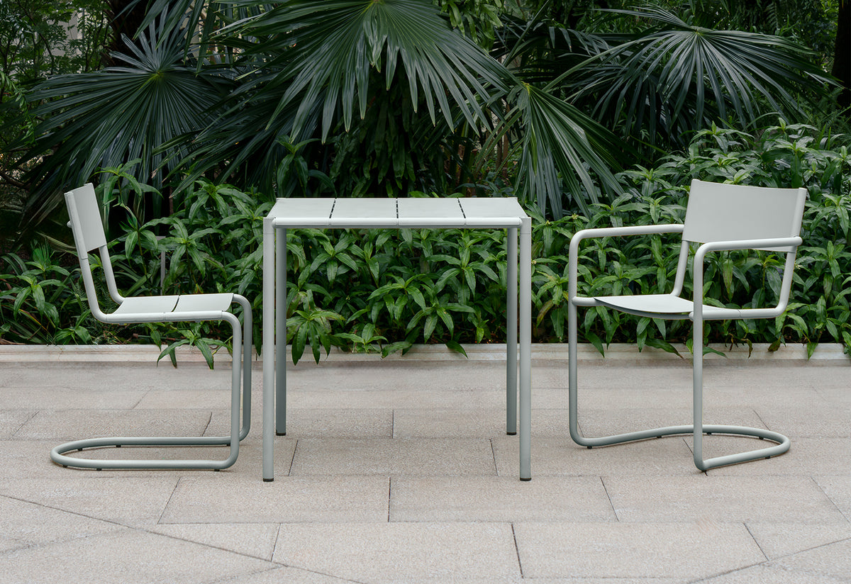 Sine Dining Table, Note design studio, Nine