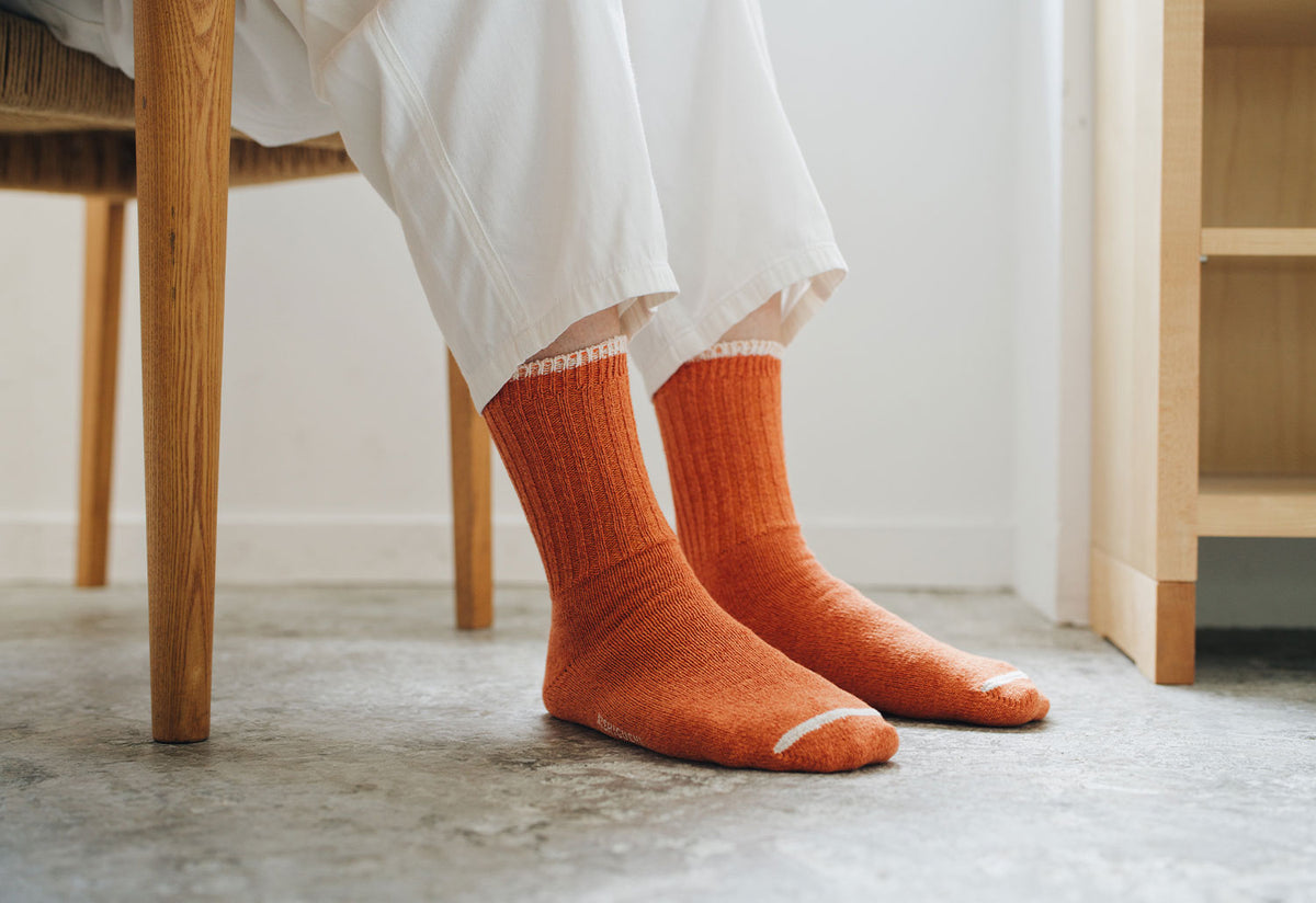 Silk Cotton Socks, Nishiguchi kutsushita