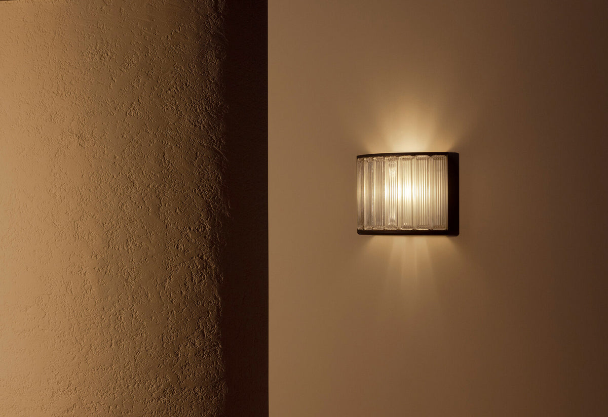 Estadio Wall Light, Miguel mila, Santa and cole