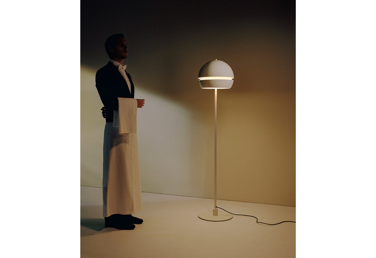 Fontana Alta Floor Lamp, Andre ricard, Santa and cole