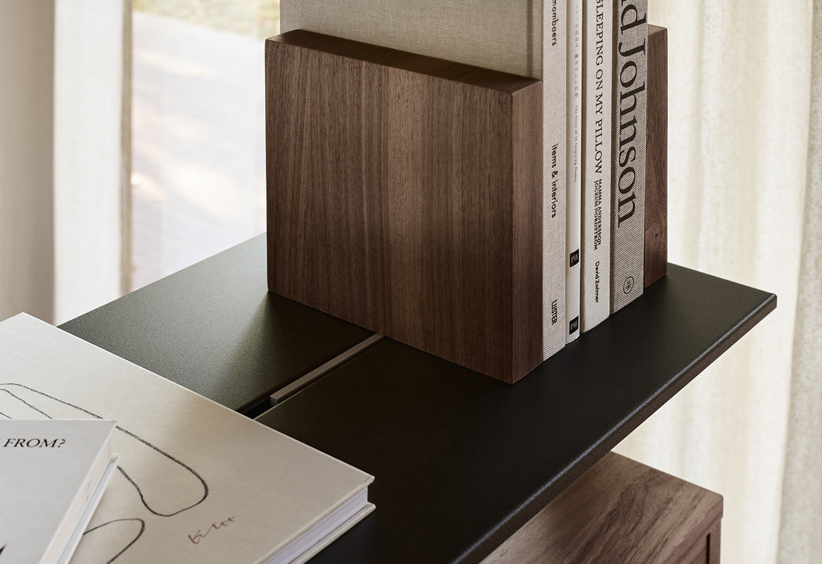 Pira G2 | Floor to Ceiling A, Anna von schewen, Bjorn dahlstrom, String