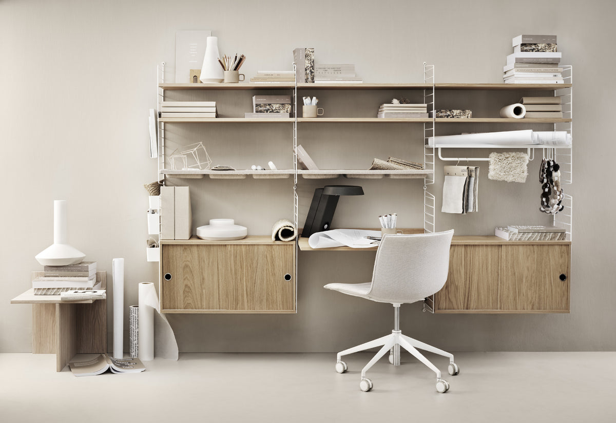 String System Work Desk, Nisse strinning, String