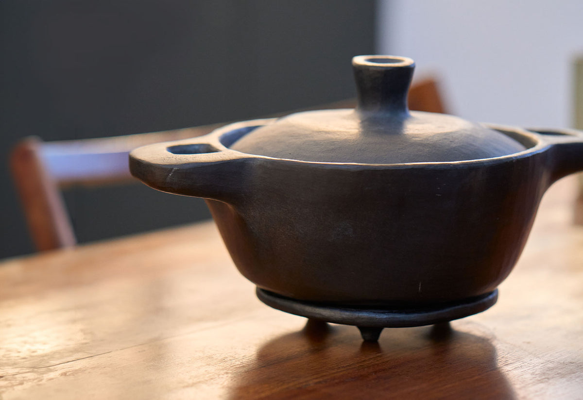 Longpi Trivet, Tiipoi