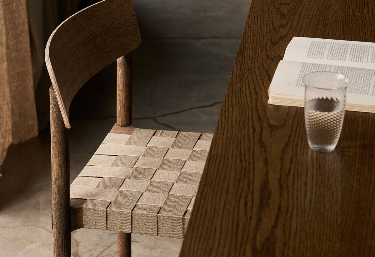 Betty Webbed Bar Chair, Thau and kallio, Andtradition