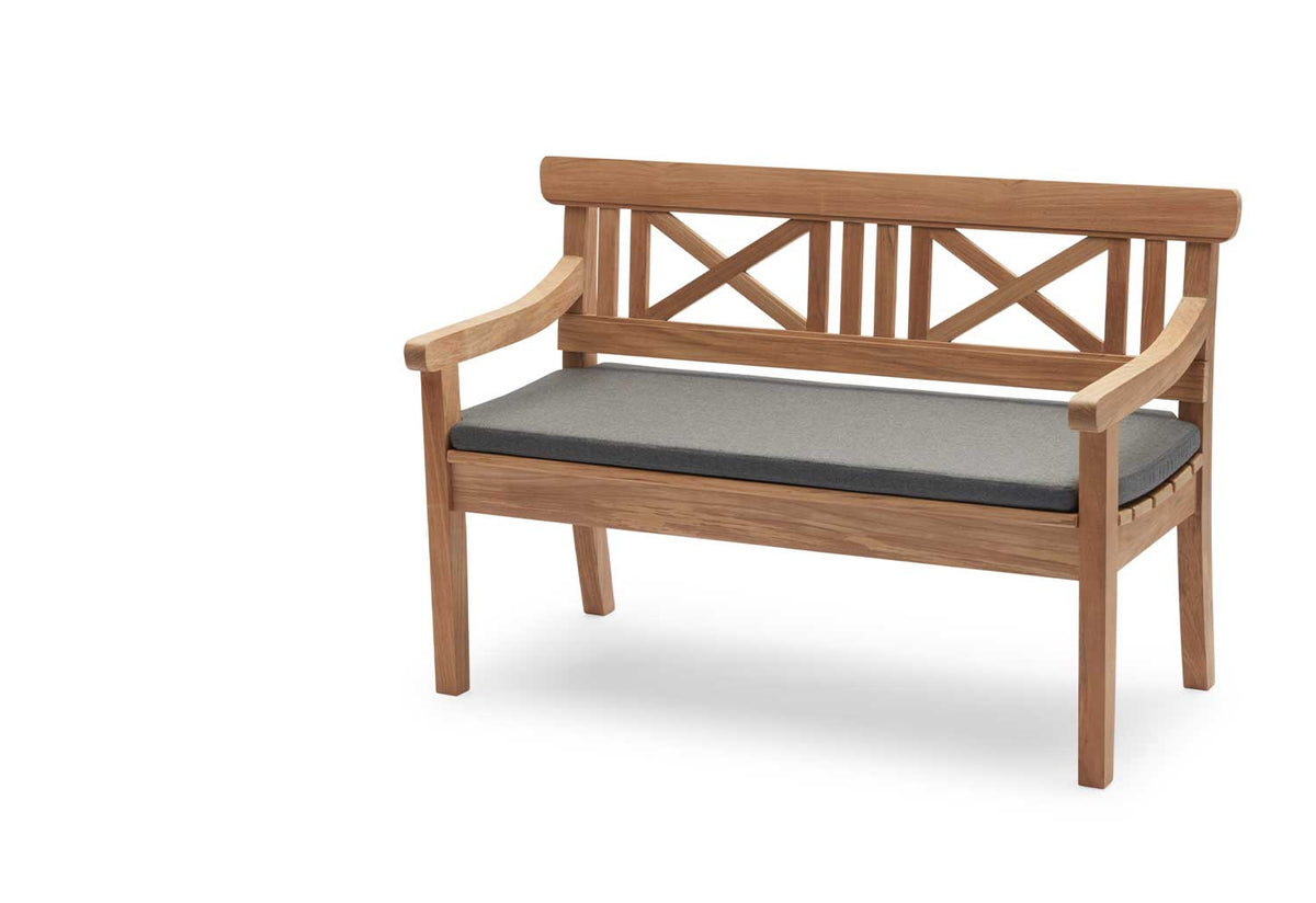 Drachmann Outdoor Bench, Bernt santesson, Fritz hansen