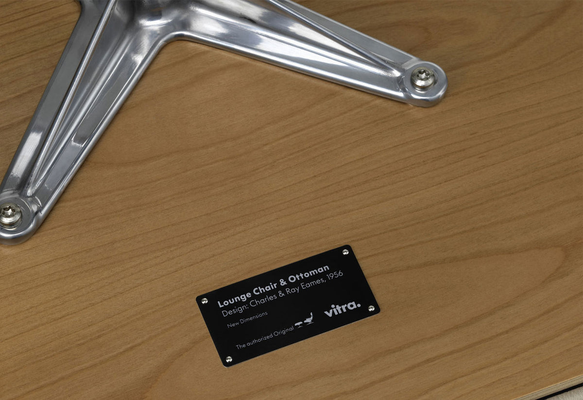 Eames Lounge Chair | Cherry, Charles and ray eames, Vitra