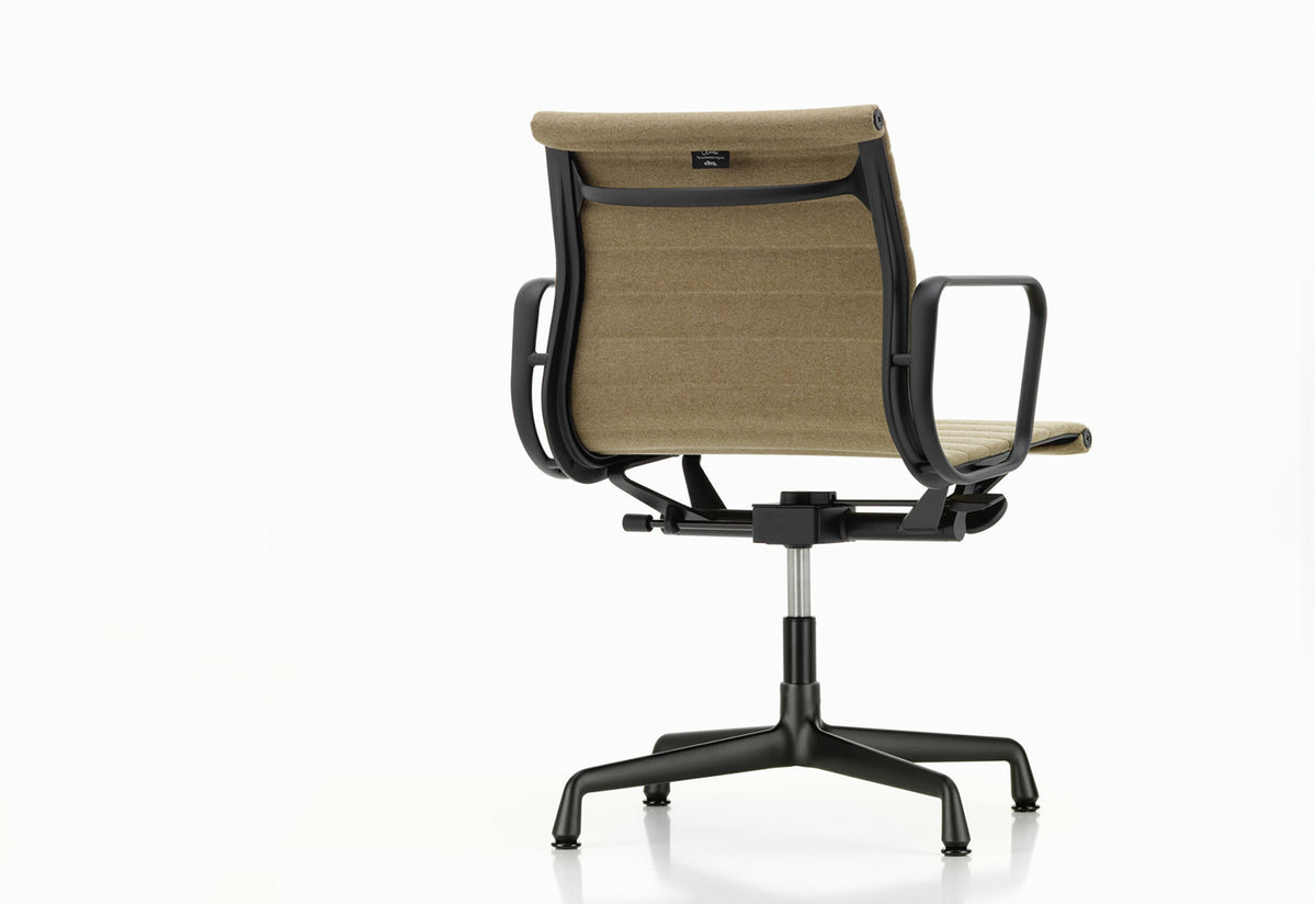 Eames EA 132 Chair, Charles and ray eames, Vitra