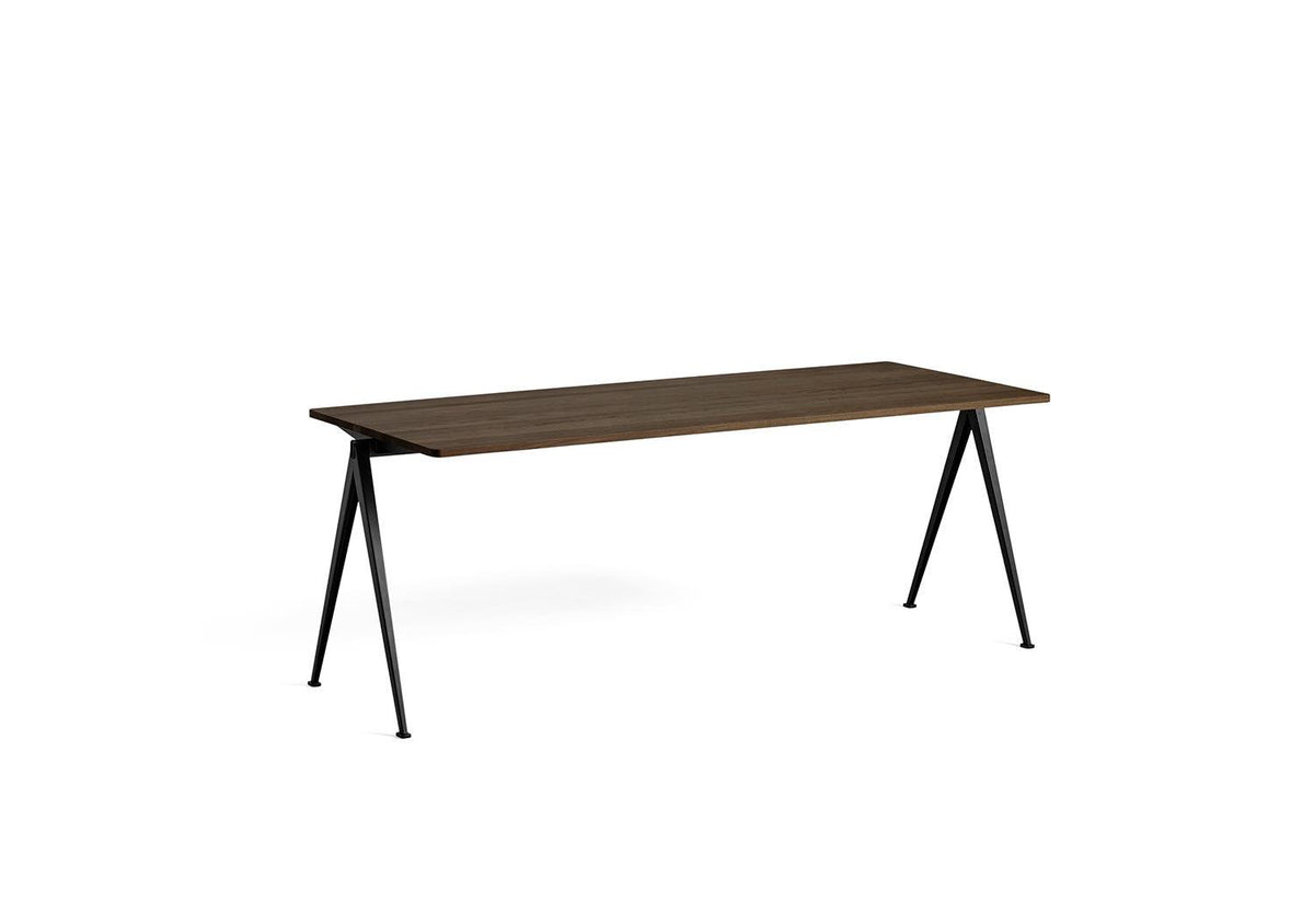 Pyramid Table, Wim rietveld, Hay
