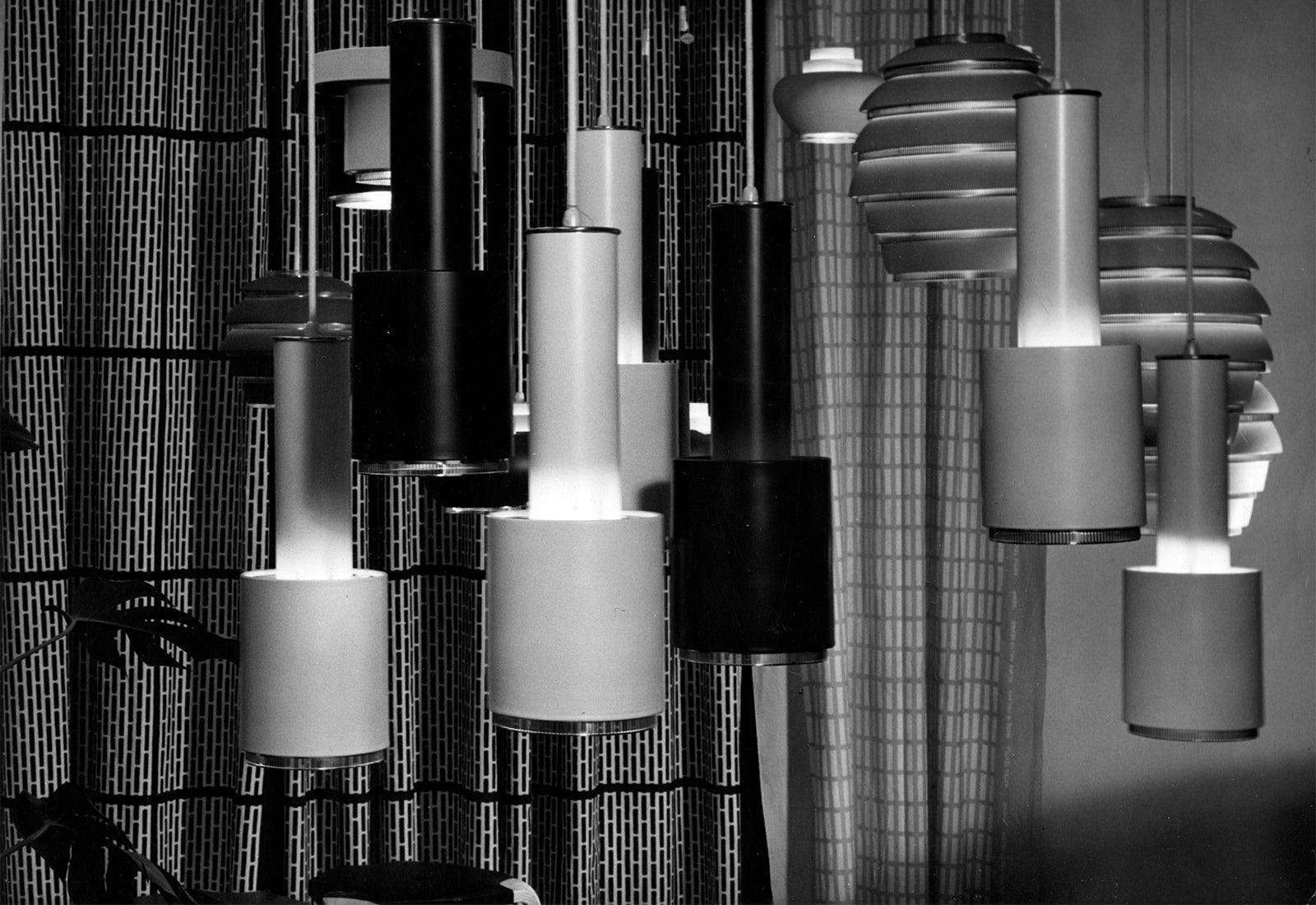 A110 Hand grenade light, 1952