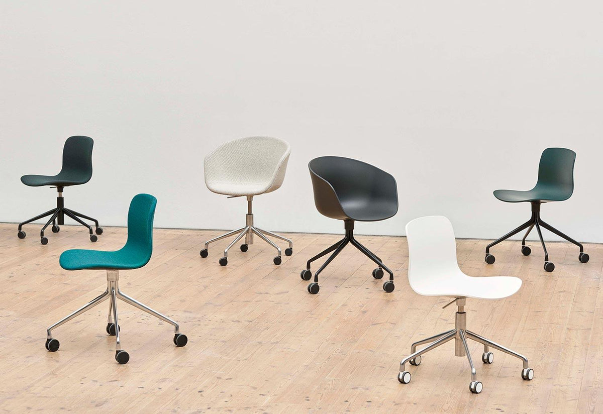 AAC 53 Chair, Hee welling, Hay