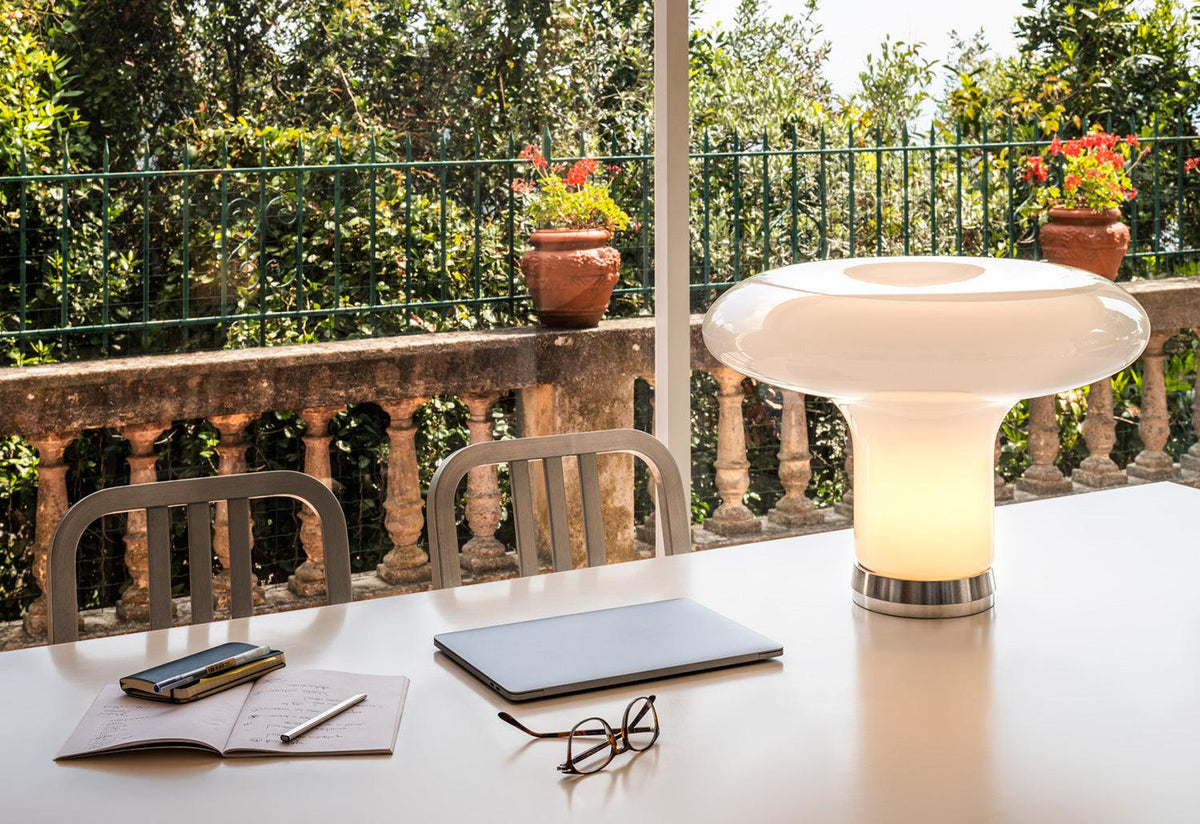 Artemide lesbo table deals lamp