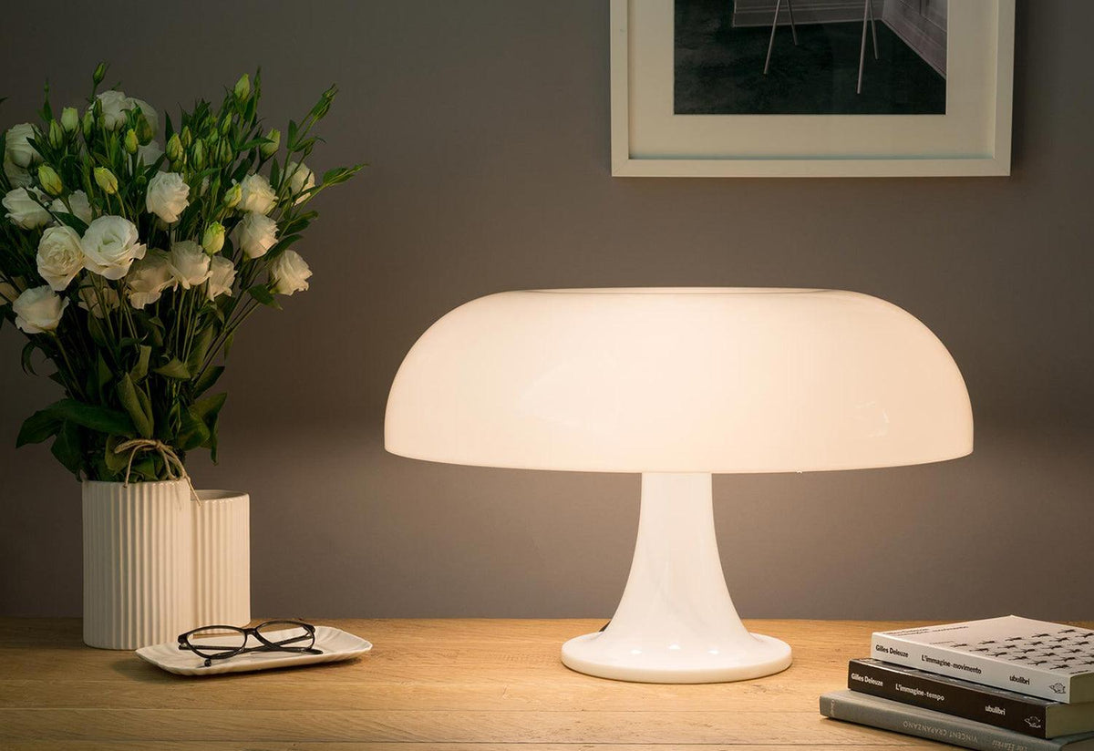 Nesso Table Lamp, Giancarlo mattioli, Artemide