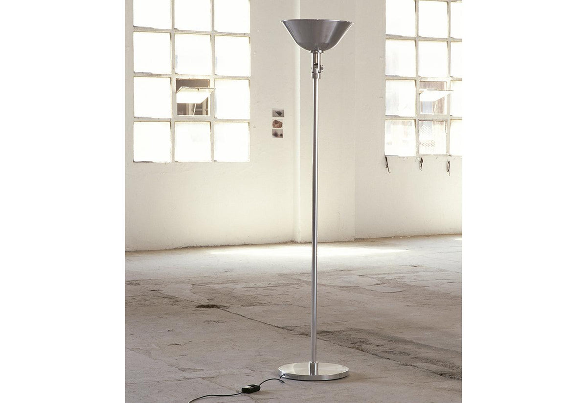 Gatcpac Floor Lamp, Josep torres clave, Santa and cole