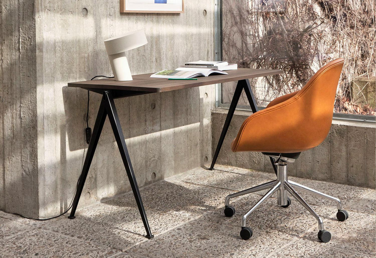 AAC 155 Chair, Hee welling, Hay