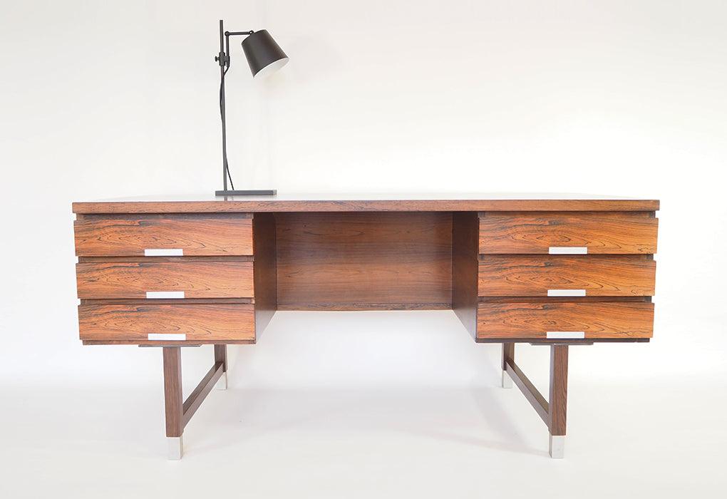 Kai Kristiansen desk