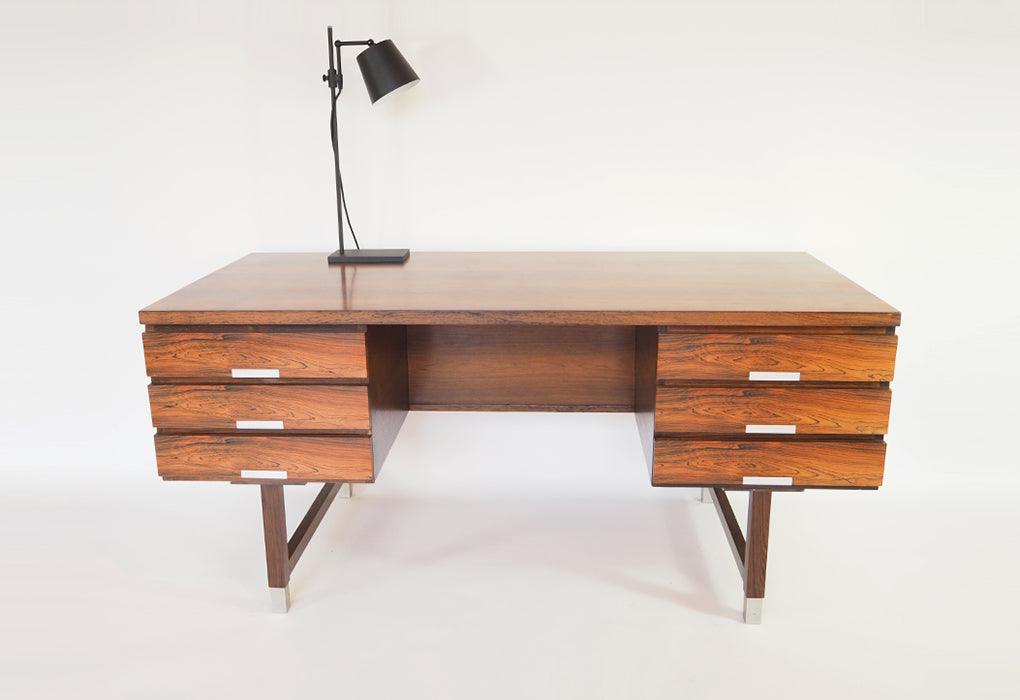 Kai Kristiansen desk