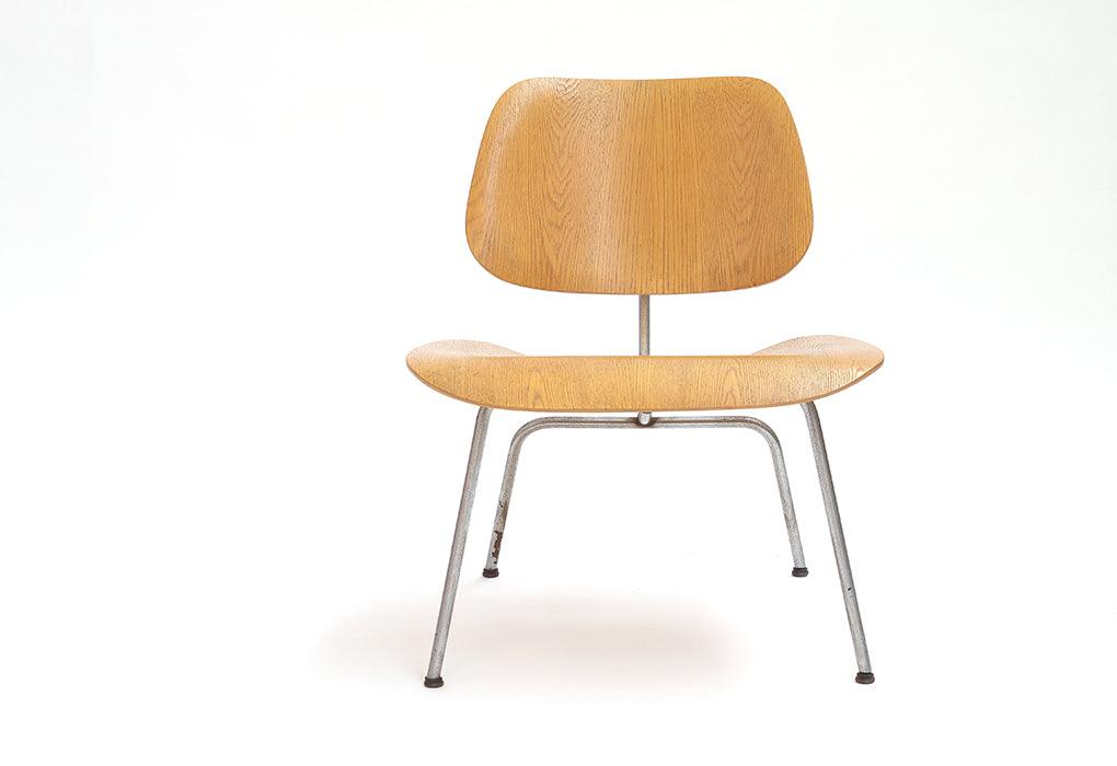 Eames LCM chair | 1945