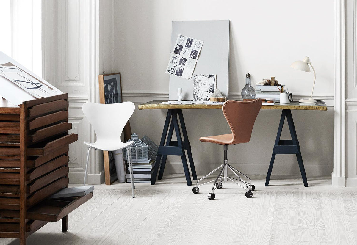 Kaiser Idell Table Lamp, Christian dell, Fritz hansen