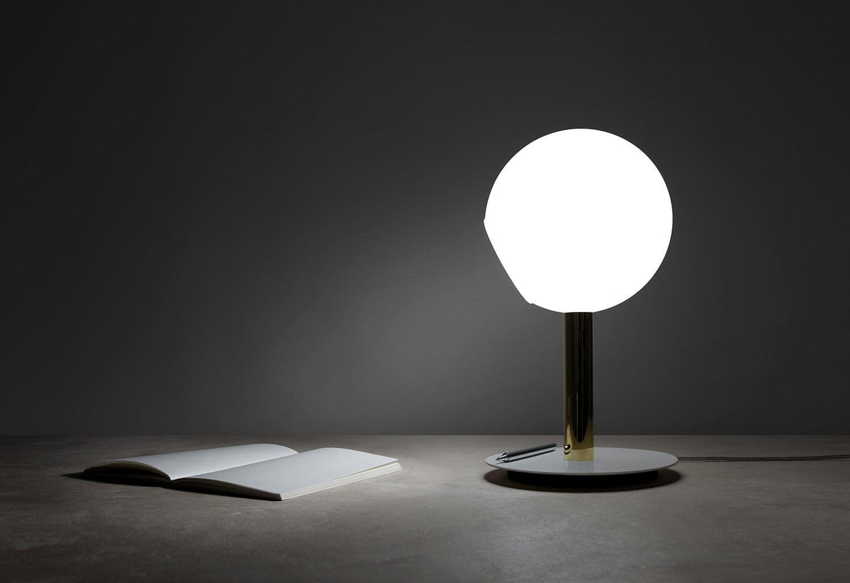 Sphere stem 2024 table lamp
